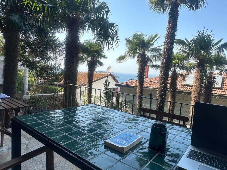 Bueyuekada Al Koesk Apartment Adalar Bagian luar foto